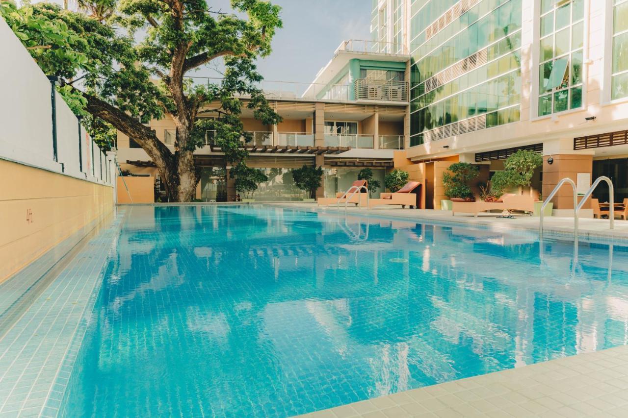 Ayala Mall 10Mins Walk Cebu City Apartment & Pool Exterior photo